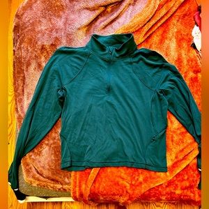 Lululemon Cropped Running 1/4 zip